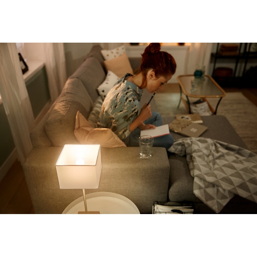 JUEGO 2x Bombilla LED regulable Philips Hue WHITE P45 E14/5,5W/230V 2700K