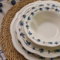 Juego de vajilla de 24 piezas en porcelana, blanco y azul