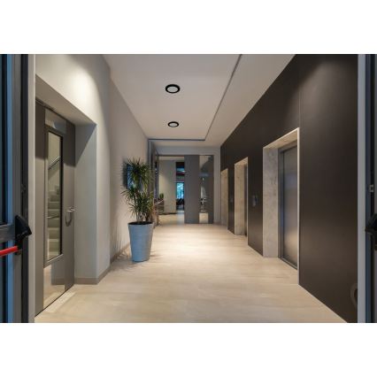 Luminaria LED de techo/empotrable 2 en 1 ERGA LED/17W/230V 3000/4000/6500K negra