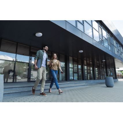 Plafón LED técnico con sensor de movimiento IPER LED/26W/230V IK10 IP65 redondeado blanco