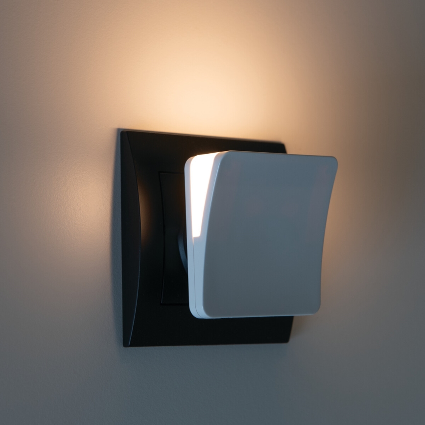 Kanlux 37393 - Lámpara LED de orientación con sensor crepuscular con enchufe HOFI LED/0,28W/230V blanco