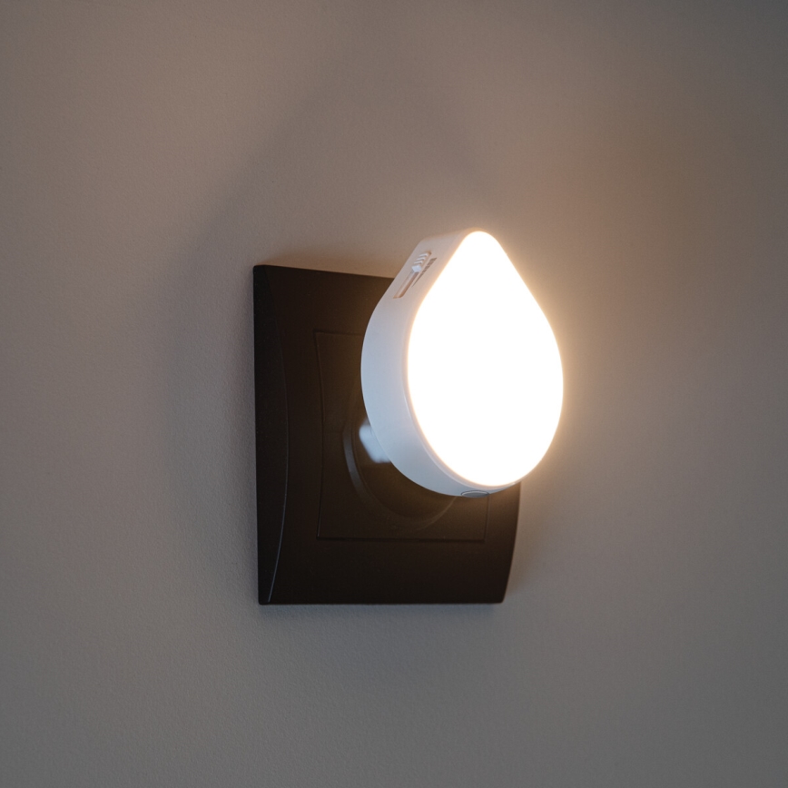Kanlux 37396 - Luz de orientación LED regulable con sensor crepuscular para enchufe ULOV LED/0,5W/230V blanco
