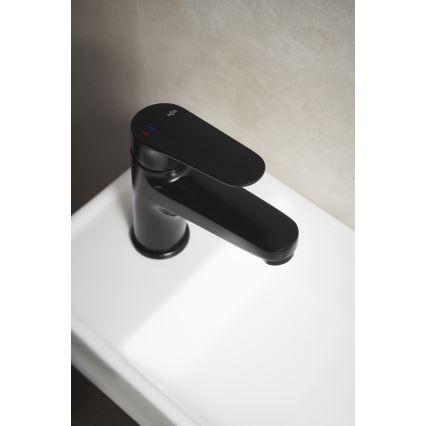 KFA Armatura 5552-815-81 - Grifo para lavabo + desagüe con rebosadero OTAVA 15 cm negro mate