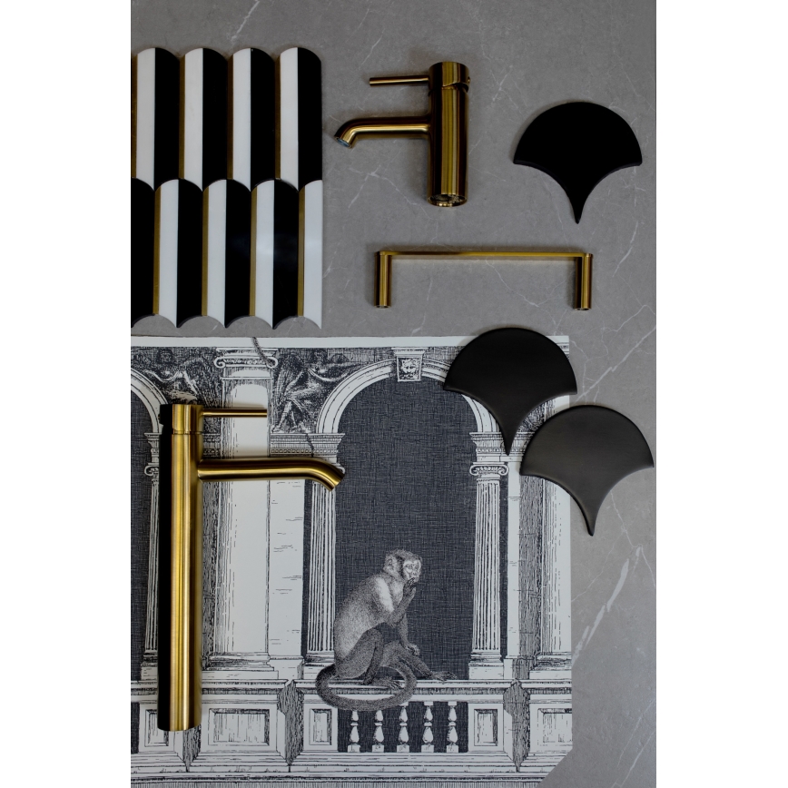 KFA Armatura 864-025-31 - Toallero de pared 24 cm acero inoxidable/oro cepillado