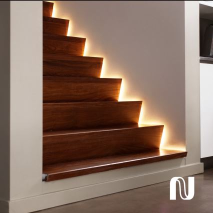 Kit básico - Tira LED RGBW regulable Philips Hue WHITE AND COLOR AMBIANCE 2m LED/20W/230V