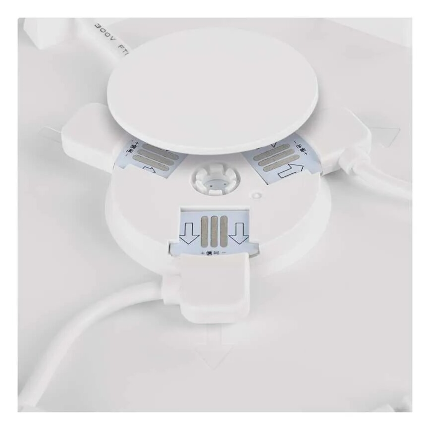 Pack de 3 paneles LED RGBIC+CCT regulables - kit de ampliación LED/1,8W/230V Wi-Fi Tuya