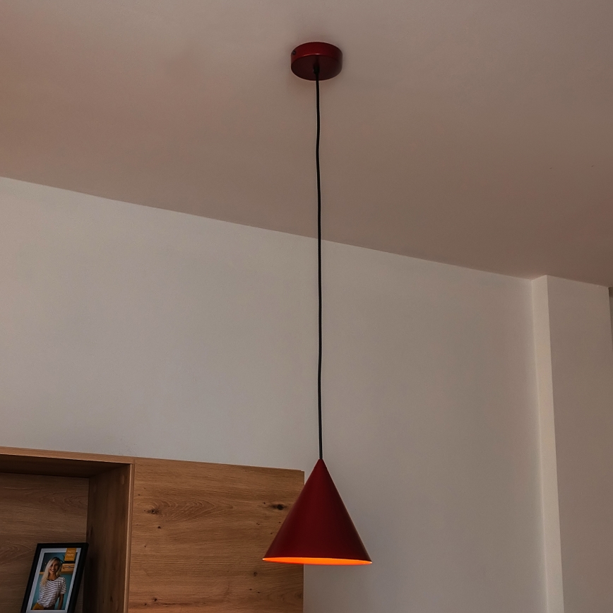 Lámpara colgante con cable ETNA 1xE27/15W/230V, diámetro 18,5 cm, roja