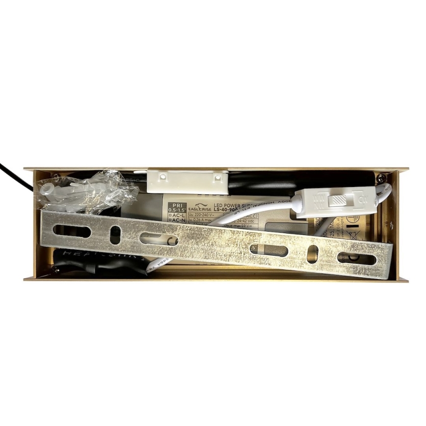 Lámpara colgante LED en cable LINEA LED/36W/230V 3000/4000/5700K CRI 90 dorada