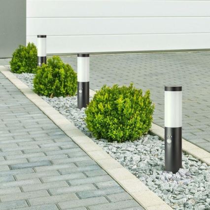 Lámpara de exterior con sensor 1xE27/60W/230V IP44 45cm antracita
