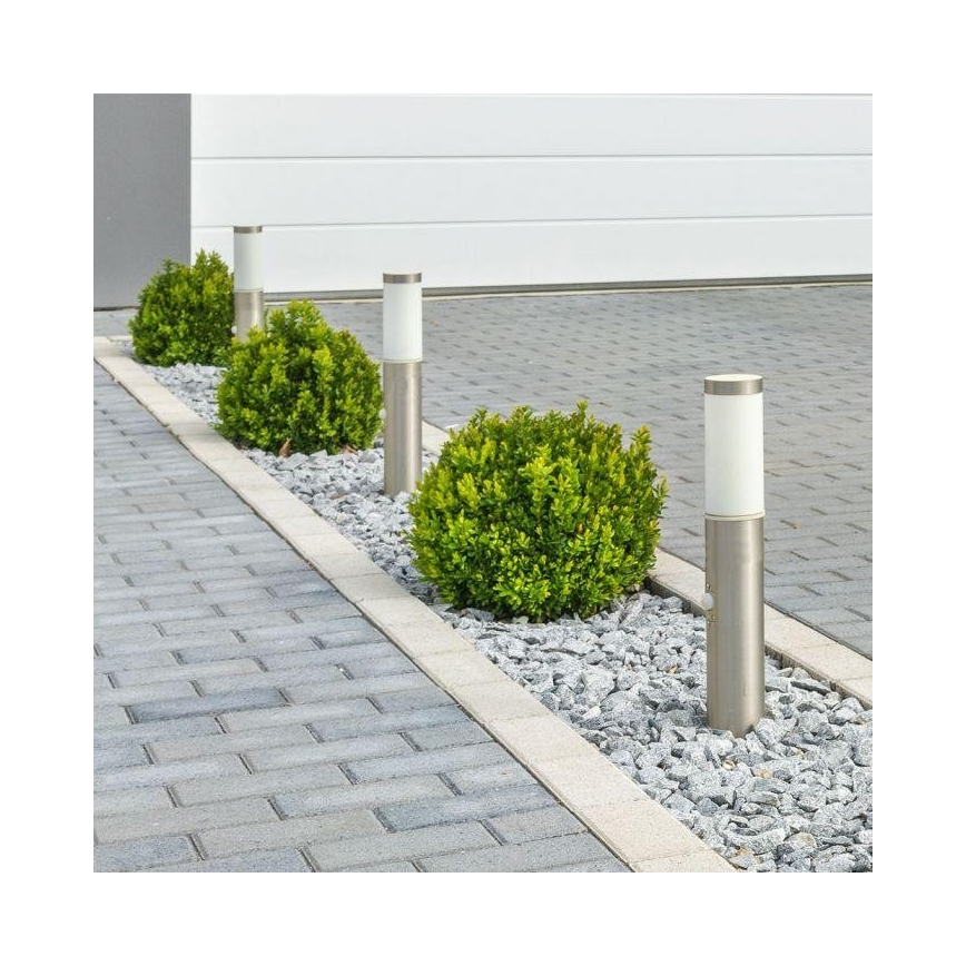 Lámpara de exterior con sensor 1xE27/60W/230V IP44 45cm cromo mate