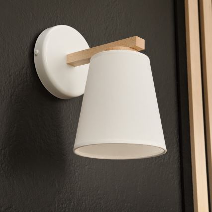 Lámpara de pared ELLIE 1xE27/60W/230V haya