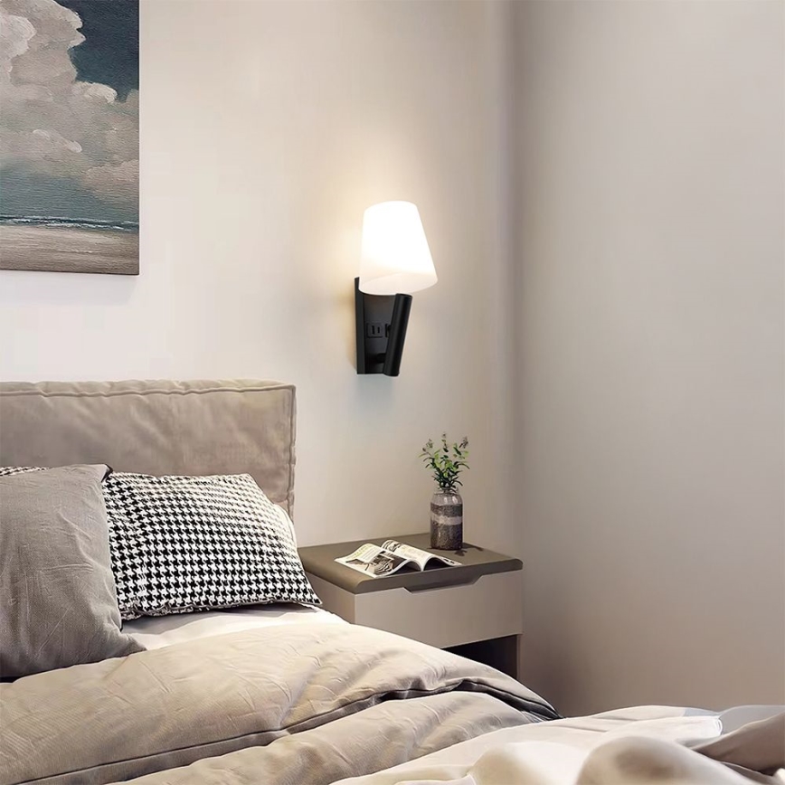 Lámpara de pared LED con puerto USB LED/2W/230V 3000K negra/blanca