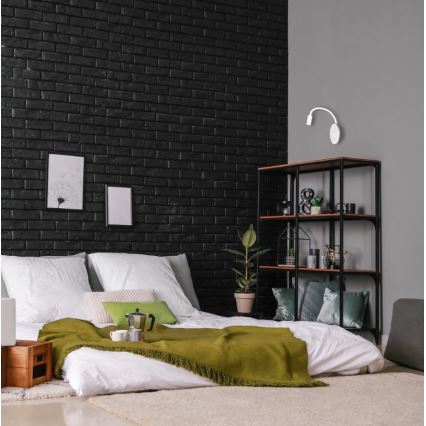 Lámpara de pared LED flexible con puerto USB BASE LED/8W+LED/2W/230V blanca/plateada