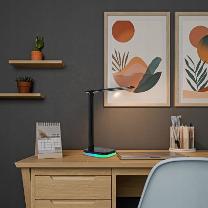 Lámpara de sobremesa LED RGBW regulable con carga inalámbrica LED/7W/5V USB negra