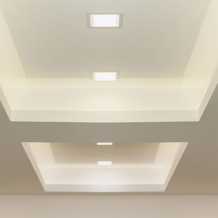 Lámpara empotrable LED LED/18W/230V 22x22 cm 3000K blanco