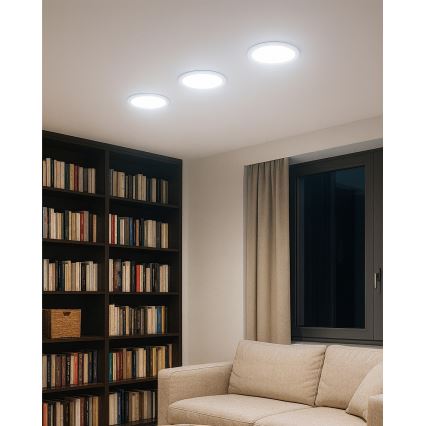 Lámpara empotrable LED QTEC LED/12W/230V 6500K diá. 16,7 cm