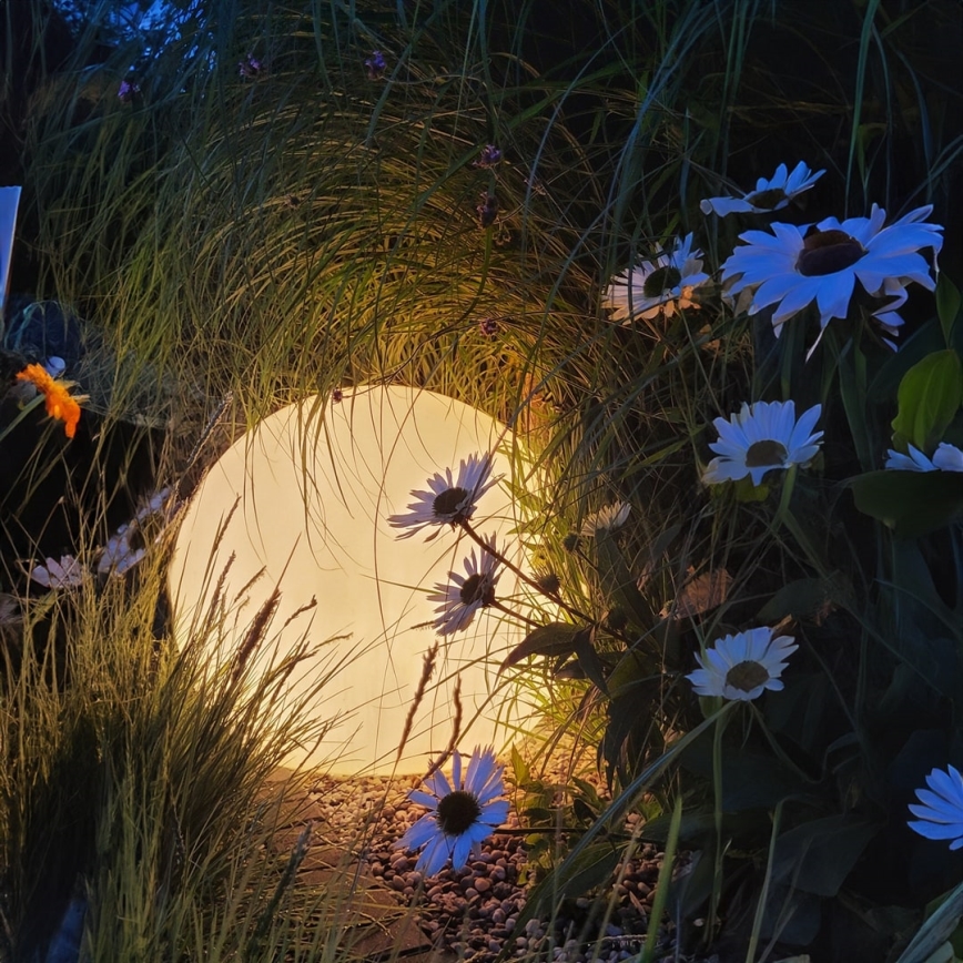 Lámpara exterior LED RGBW regulable GLOBO 1xE27/9W/230V 2700-6500K Ø 30 cm IP44 Wi‑Fi