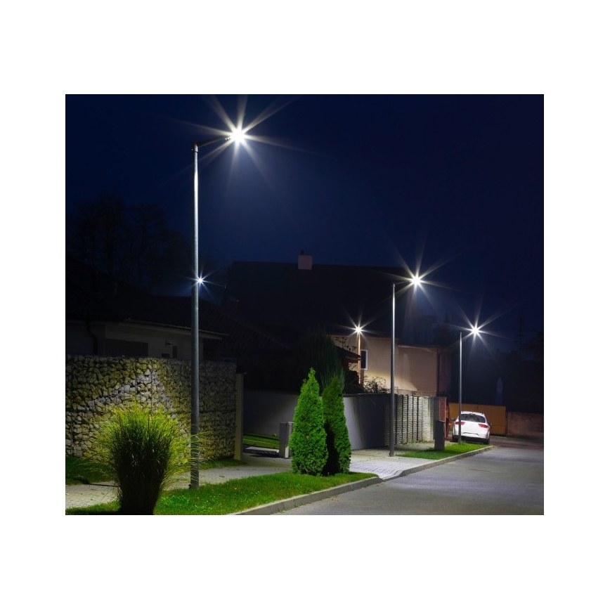 Lámpara solar LED de calle con sensor STREET LED/15W/7,4V 4000K IP65 5400 mAh