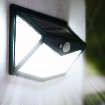 Lámpara de pared solar LED con sensor LED/1W/3,7V 6500K IP44 1200 mAh
