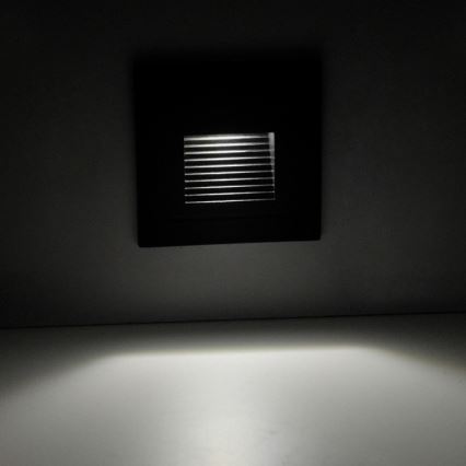 LED Iluminación de escaleras exterior Q6 LED/3W/230V IP44