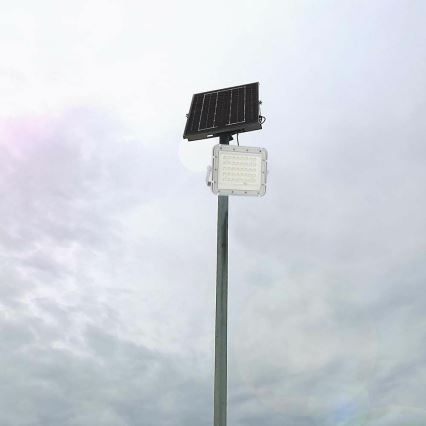 Proyector solar LED regulable de exterior LED/6W/3,2V IP65 6400K 5000 mAh blanco + mando a distancia