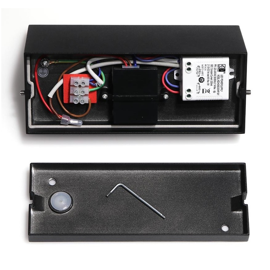 LED2 - Aplique LED de exterior con sensor HUGO LED/9W/230V IP54 3000K/4000K