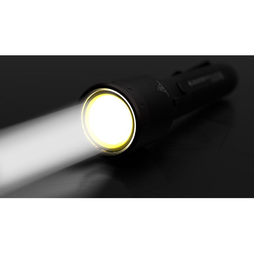Ledlenser P9R Core - linterna recargable LED regulable LED/4800 mAh IP68 1000 lm 20 h