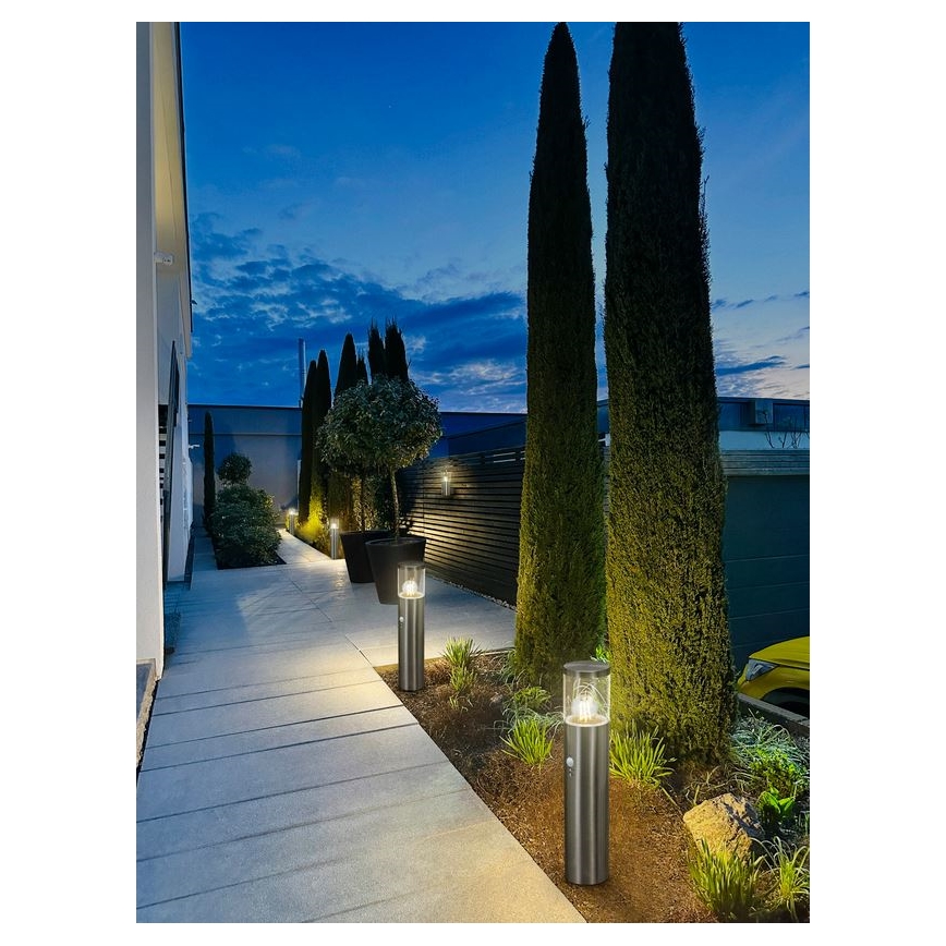 Ledvance - Lámpara exterior con sensor EBRO 1xE27/20W/230V IP44