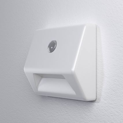 Ledvance - Lámpara LED para escaleras con sensor NIGHTLUX LED/0,25W/3xAAA IP54