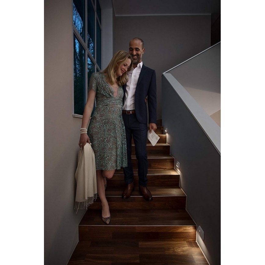 Ledvance - Lámpara LED para escaleras con sensor NIGHTLUX LED/0,25W/3xAAA IP54