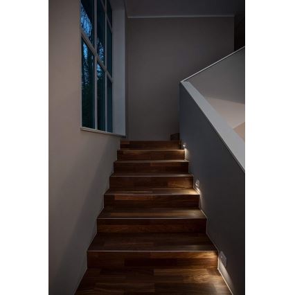 Ledvance - Lámpara LED para escaleras con sensor NIGHTLUX LED/0,25W/3×AAA IP54