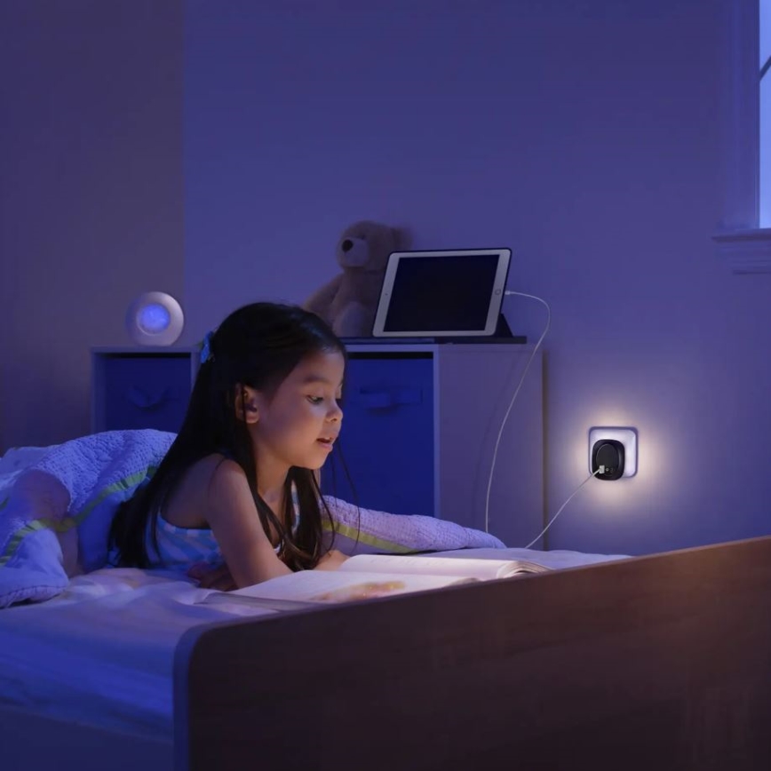 Ledvance - LED Lámpara nocturna para enchufe con sensor y USB LUNETTA LED/12,5W/230V 3000K negro