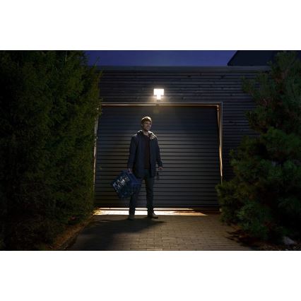 Ledvance - Reflector LED de pared para exteriores con sensor FLOOD LED/27W/230V IP55