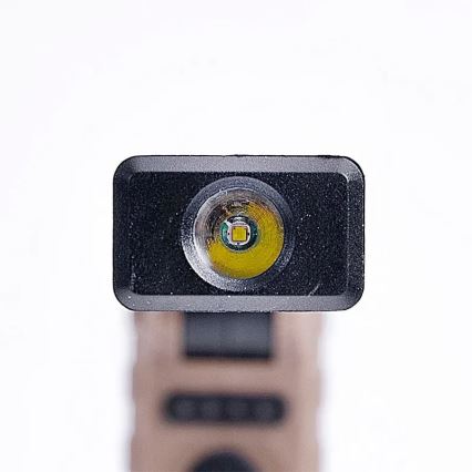 Linterna de trabajo LED regulable recargable con función de power bank LED/4W/5V IPX4 600 lúmenes 2000 mAh