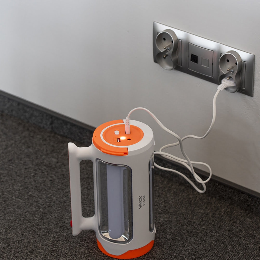 Linterna recargable LED regulable 2 en 1 con función de power bank LED/5W/230V 3500 mAh