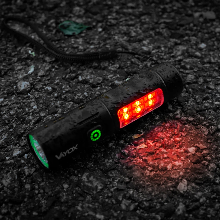 Linterna recargable LED regulable con luz roja LED/5W/5V IPX4 250 lm 2000 mAh