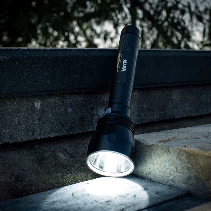 Linterna LED recargable y regulable LED/20W/5V IPX5 1570 brillante 8400 mAh
