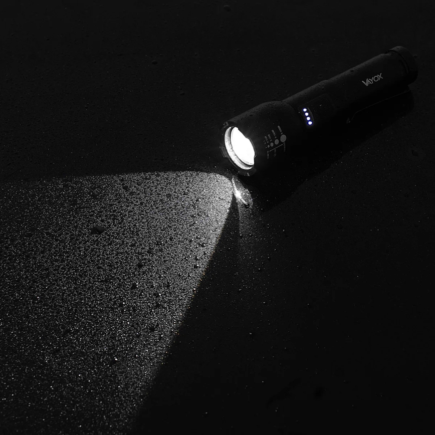 Linterna recargable LED regulable LED/20W/5V IPX4 800 lm 2000 mAh