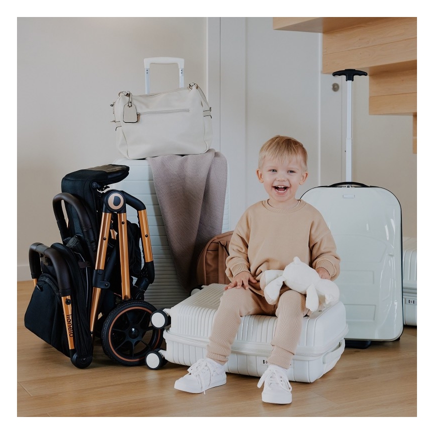 Lionelo - Cochecito deportivo CLOE negro/dorado