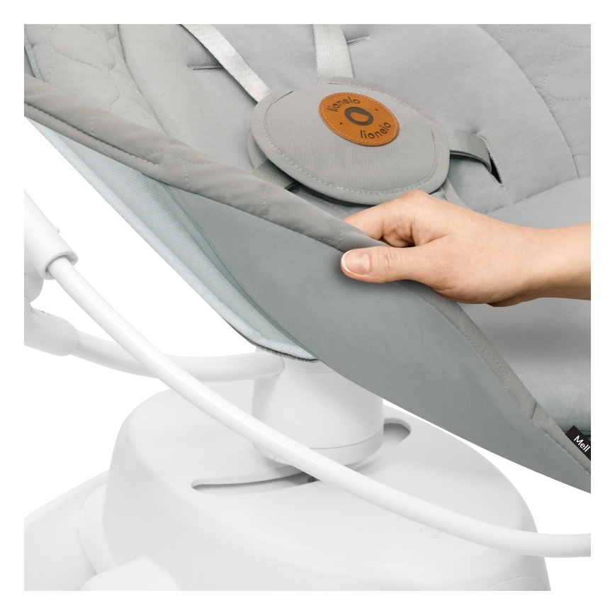 Lionelo - Mecedora para bebé con melodía MELL Beige Sand 4xAA + control remoto