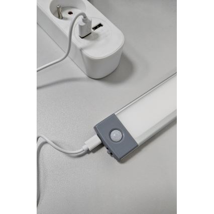 Iluminación LED recargable para muebles con sensor LED/3,5W/5V USB 800 mAh 4200K 46 cm