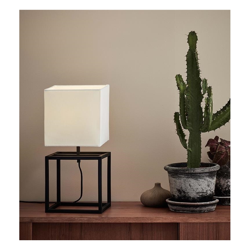 Markslöjd 107306 - Lámpara de mesa CUBE 1xE27/60W/230V