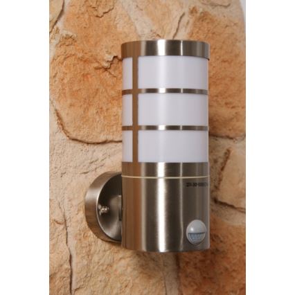 Massive 16334/47/10 - Aplique exterior con sensor CALGARY 1xE27/14W IP44