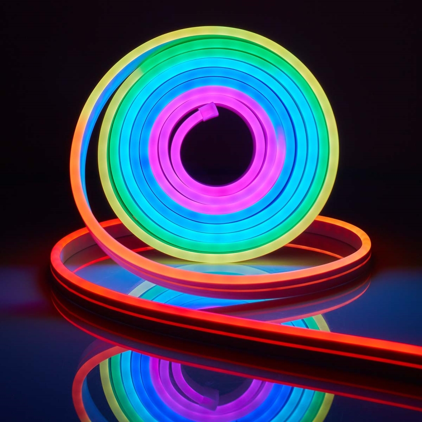 Cinta LED RGB regulable para exteriores SmartLife 6m LED/32W/230V Wi-Fi IP65 + mando a distancia