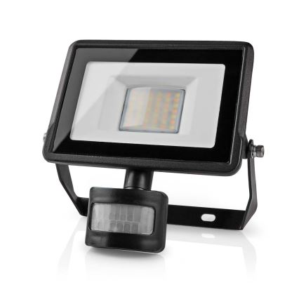 Proyector LED regulable con sensor de movimiento SmartLife LED/20W/230V 3000-6500K IP44 Wi-Fi