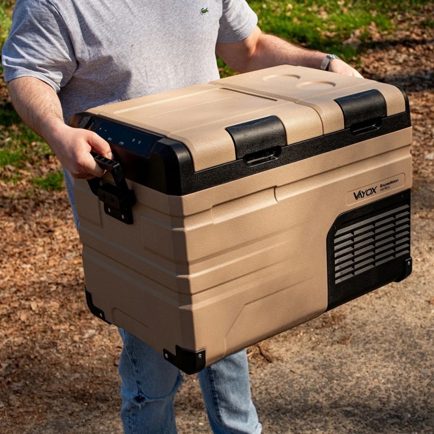 Nevera portátil para coche con pantalla LCD 39 l 230V/12V/24V marrón