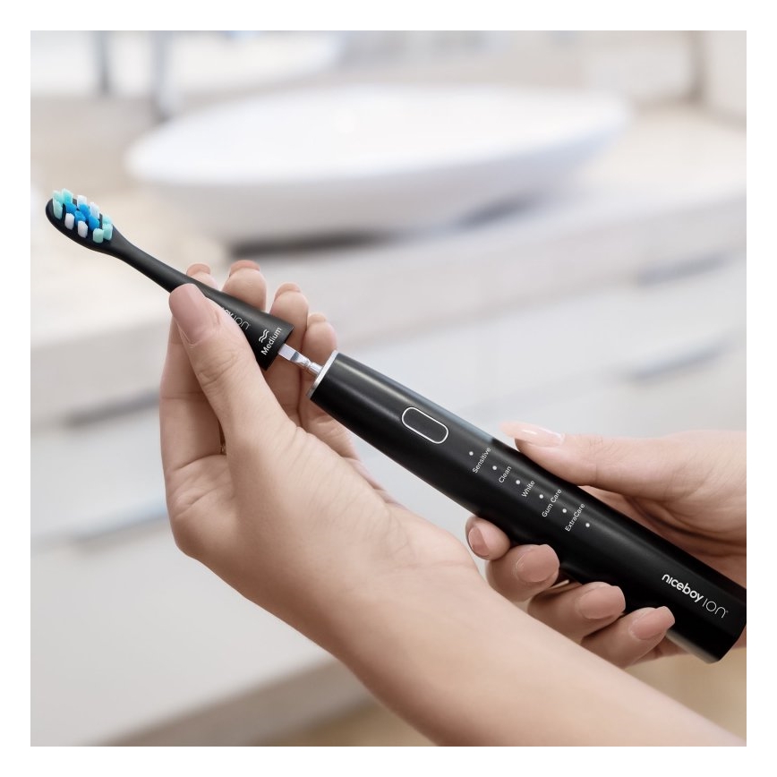 Niceboy ION Sonic - Cepillo de dientes sónico 800 mAh IPX7 negro