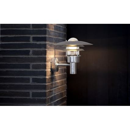 Nordlux - Aplique de exterior LONSTRUP 1xE27/60W/230V IP44 plata