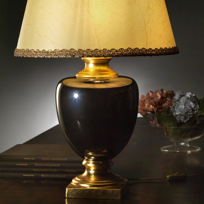 ONLI - Lámpara de mesa MOZART 1xE27/22W/230V, negro/dorado, 67 cm