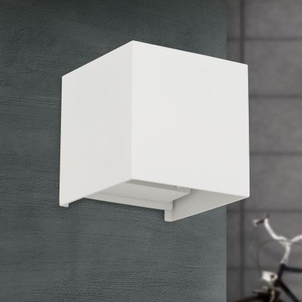 Aplique LED para exterior CUBE 2xLED/3W/230V IP54 blanco